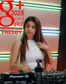 LAURA VAN DAM DIEULOIS